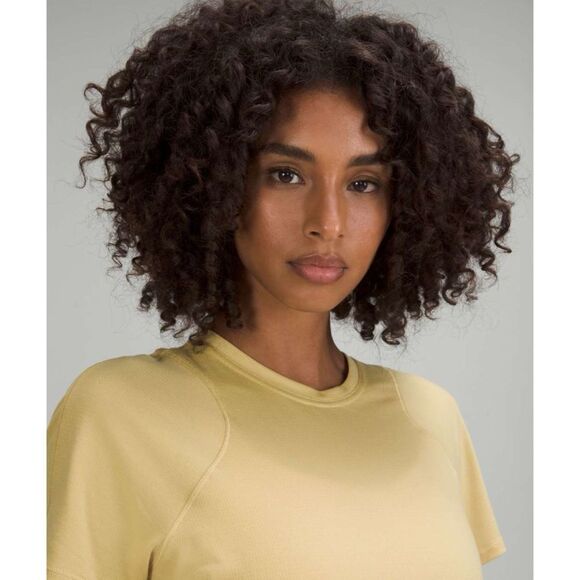 Lululemon Lightweight Cinched Hem Hiking T-Shirt, Golden Sand- SZ 4 - Picture 11 of 11